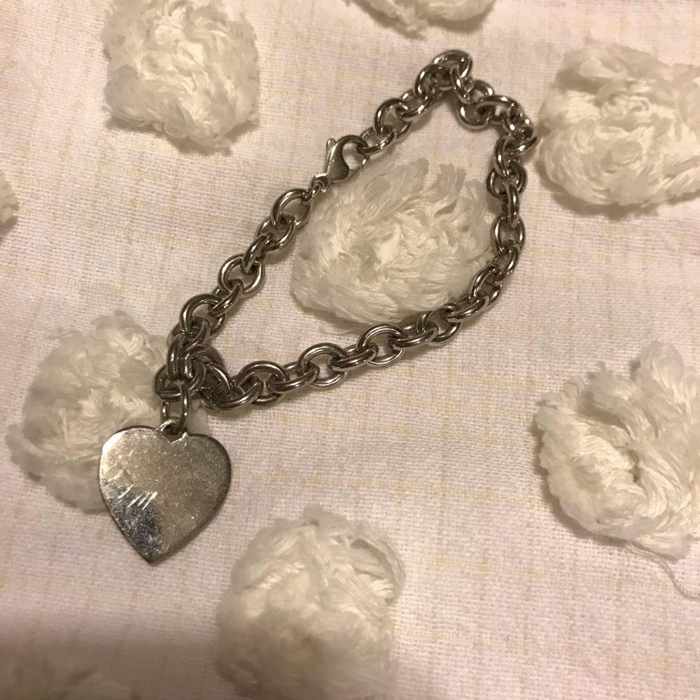 925 silver bracelet with heart pendant